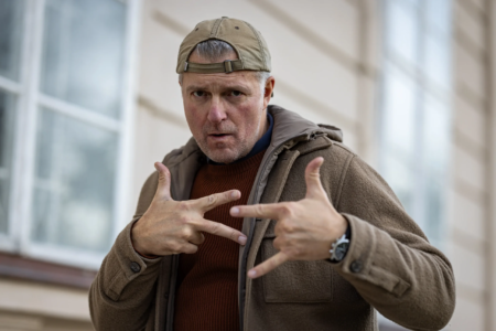 Outdoor-Portrait-Alter-Gangster-cool Outdoor-Portrait-Alter-Gangster-cool